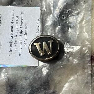 Washington Huskies officially licensed bead from the Collegiate Bead Company